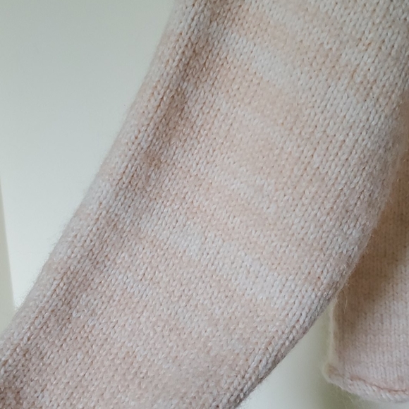 Cozy Madewell Sweater - Picture 2 of 4